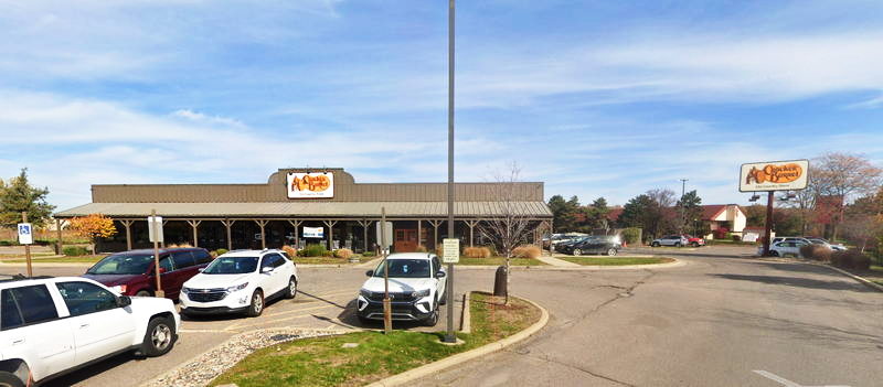 Cracker Barrel - Belleville - 45525 North I-94 Service Rd 190 (newer photo)